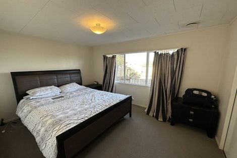 Photo of property in 3 Rubens Lane, West Harbour, Auckland, 0618