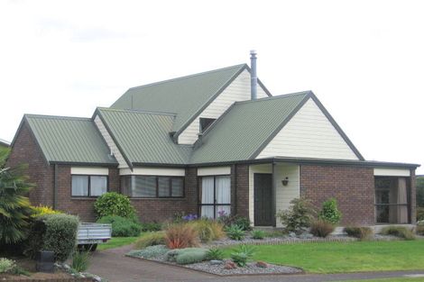 Photo of property in 34 Coppelia Avenue, Omokoroa, 3114