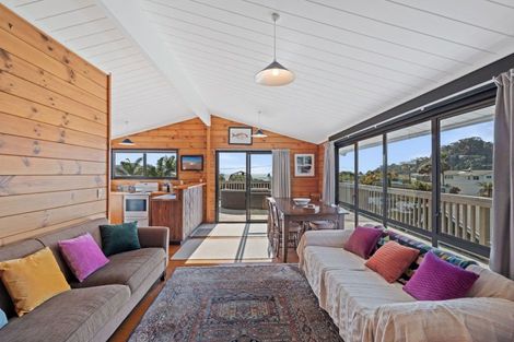 Photo of property in 55 Owai Avenue, Helena Bay, Hikurangi, 0184