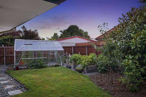Photo of property in 27b Montclare Avenue, Ilam, Christchurch, 8041