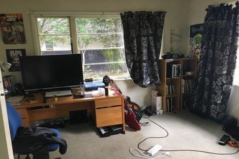 Photo of property in 43 Kirkwood Avenue, Upper Riccarton, Christchurch, 8041