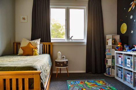 Photo of property in 22 Connolly Street, Boulcott, Lower Hutt, 5010
