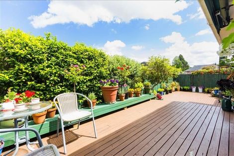 Photo of property in 7/33 Swanson Road, Henderson, Auckland, 0610