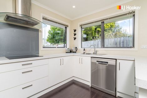 Photo of property in 77 Musselburgh Rise, Musselburgh, Dunedin, 9013