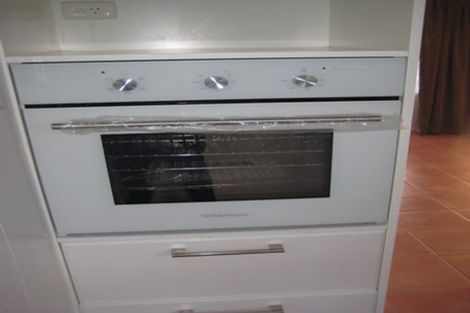 Photo of property in 75 Kennedy Avenue, Forrest Hill, Auckland, 0620