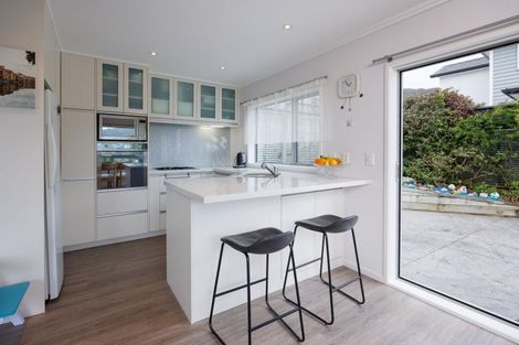 Photo of property in 84 Downing Street, Crofton Downs, Wellington, 6035