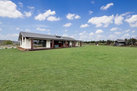 Photo of property in 18 Matukituki Crescent, Twizel, 7901