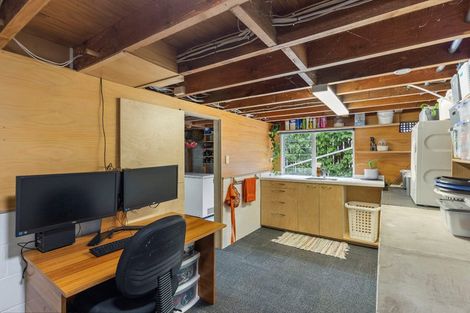 Photo of property in 32 Beswick Place, Birkdale, Auckland, 0626