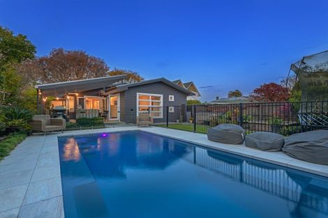 Photo of property in 240a Victoria Avenue, Hokowhitu, Palmerston North, 4410