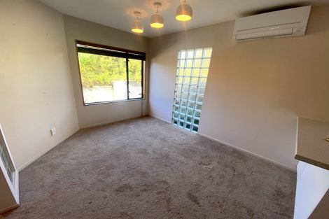Photo of property in 2/60 Centorian Drive, Windsor Park, Auckland, 0632