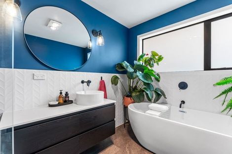 Photo of property in 44 Midshipman Court, Gulf Harbour, Whangaparaoa, 0930