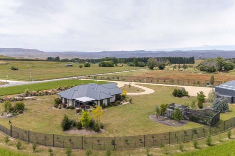 Photo of property in 57 Golden Road, Springvale, Alexandra, 9393