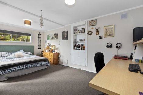 Photo of property in 140a Kamahi Street, Stokes Valley, Lower Hutt, 5019