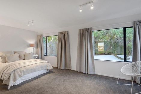 Photo of property in 5 Ledger Lane, Mount Pleasant, Christchurch, 8081