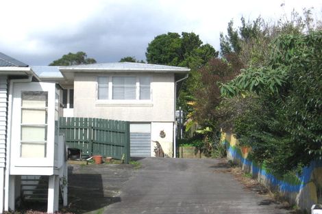 Photo of property in 158 Henderson Valley Road, Henderson, Auckland, 0612
