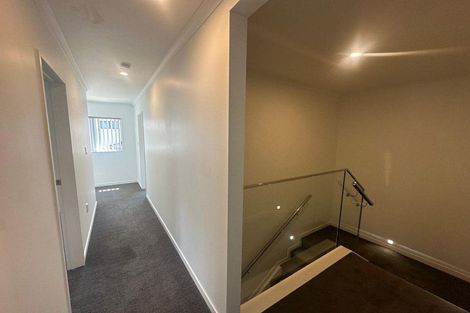 Photo of property in 271 Te Atatu Road, Te Atatu South, Auckland, 0610