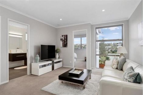 Photo of property in 36 Penzance Road, Mairangi Bay, Auckland, 0630