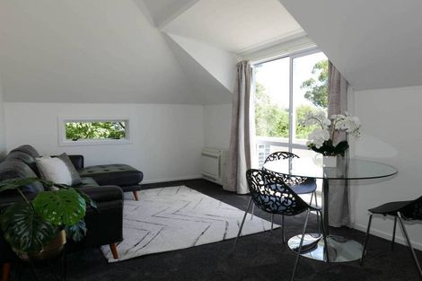 Photo of property in 2/116 Hackthorne Road, Cashmere, Christchurch, 8022