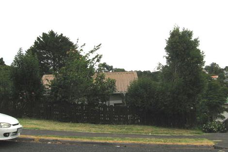 Photo of property in 16 Lanigan Street, Birkdale, Auckland, 0626