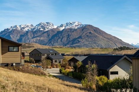 Photo of property in 48 Cunninghams Drive, Jacks Point, Queenstown, 9371