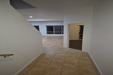 Photo of property in 17 Trimaran Drive, Gulf Harbour, Whangaparaoa, 0930