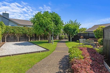 Photo of property in 39 Bridgewater Way, Pyes Pa, Tauranga, 3112