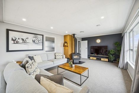 Photo of property in 14 Truro Road, Camborne, Porirua, 5026