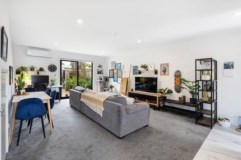 Photo of property in 13/25 Hargest Crescent, Sydenham, Christchurch, 8023