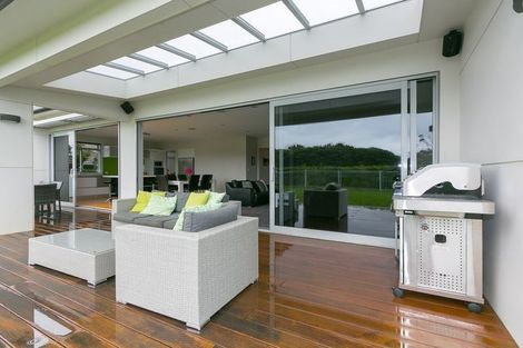 Photo of property in 9 Parkvue Drive, Bell Block, New Plymouth, 4312