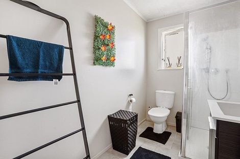 Photo of property in 18 Prangley Avenue, Mangere, Auckland, 2022