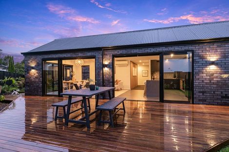 Photo of property in 4a Roland Road, Greenhithe, Auckland, 0632