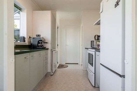 Photo of property in 105 Hillcrest Drive, Kelvin Grove, Palmerston North, 4414
