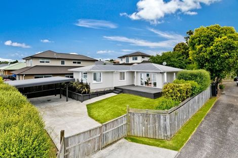 Photo of property in 114a Pooks Road, Ranui, Auckland, 0612