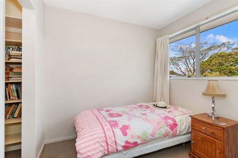 Photo of property in 263 Queenspark Drive, Parklands, Christchurch, 8083