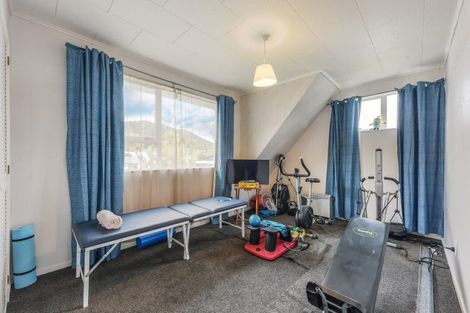 Photo of property in 14a Huia Street, Waikawa, Picton, 7220