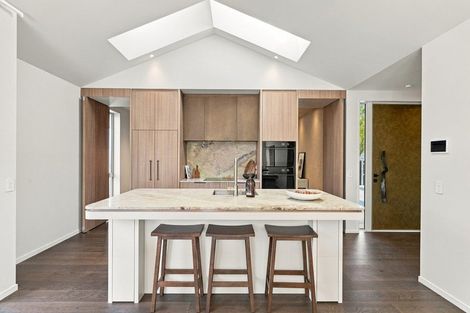 Photo of property in 2/183 Weston Road, St Albans, Christchurch, 8052