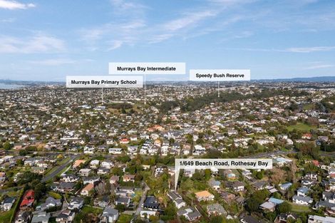 Photo of property in 1/649 Beach Road, Rothesay Bay, Auckland, 0630