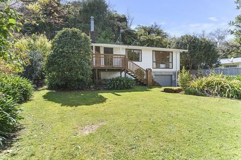 Photo of property in 23 Ambury Place, Merrilands, New Plymouth, 4312