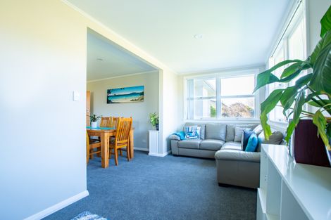 Photo of property in 22 Keats Crescent, Stoke, Nelson, 7011