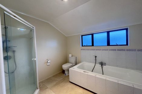 Photo of property in 20 Karetu Road, Greenlane, Auckland, 1051