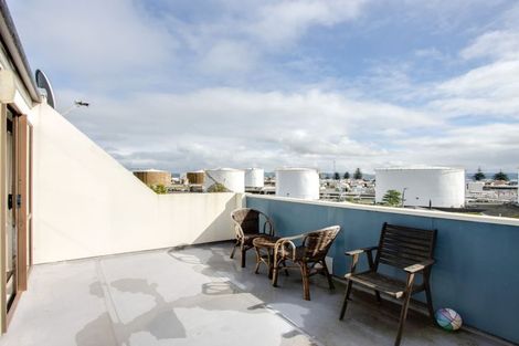 Photo of property in 4/80 Battery Road, Ahuriri, Napier, 4110