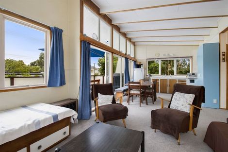 Photo of property in 48 Hillview Road, Waihi Beach, 3611