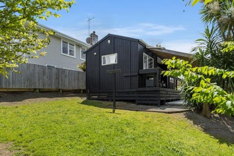 Photo of property in 4 Wembury Grove, Parkvale, Tauranga, 3112