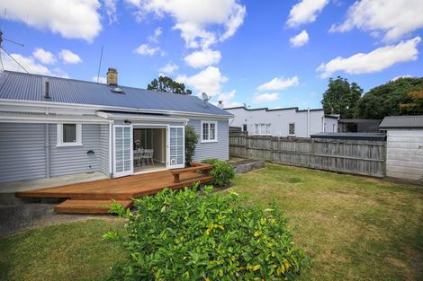 Photo of property in 76 Rimu Street, Maeroa, Hamilton, 3200