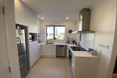 Photo of property in 17 Harlow Crescent, Glen Innes, Auckland, 1072