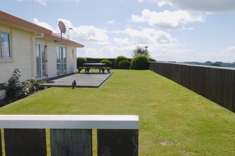 Photo of property in 156 King Road, Inglewood, 4386