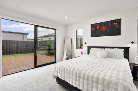 Photo of property in 8 Pakohe Street, Pegasus, 7612