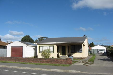 Photo of property in 72 Shakespeare Road, Waltham, Christchurch, 8023