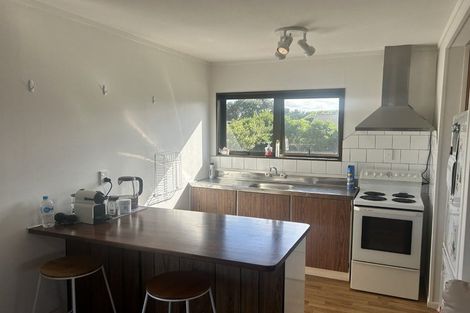 Photo of property in 3 Hodgkins Road, Waikanae Beach, Waikanae, 5036
