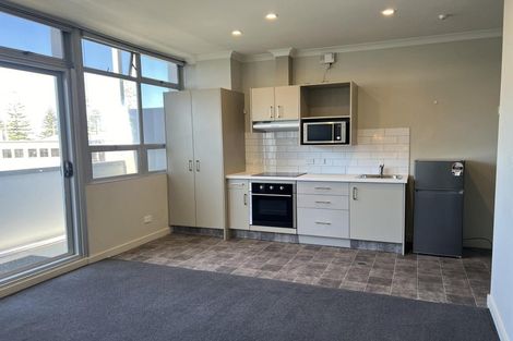 Photo of property in Mclean Towers, 2c/3 Shakespeare Road, Napier South, Napier, 4110